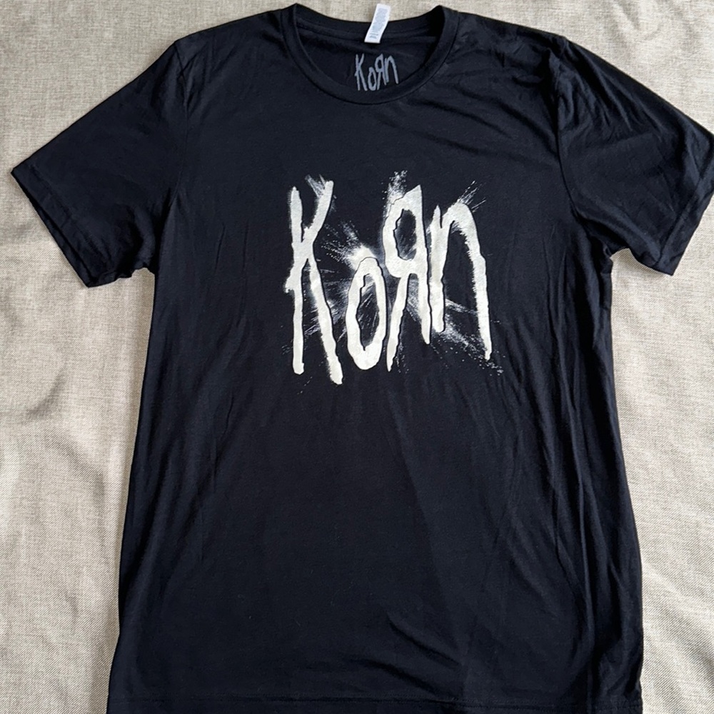 Korn Tee